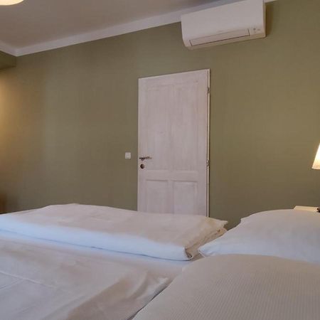 Sabines Apartments Ferienwohnungen Frauenkirchen Εξωτερικό φωτογραφία