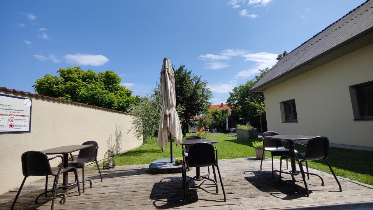 Sabines Apartments Ferienwohnungen Frauenkirchen Εξωτερικό φωτογραφία