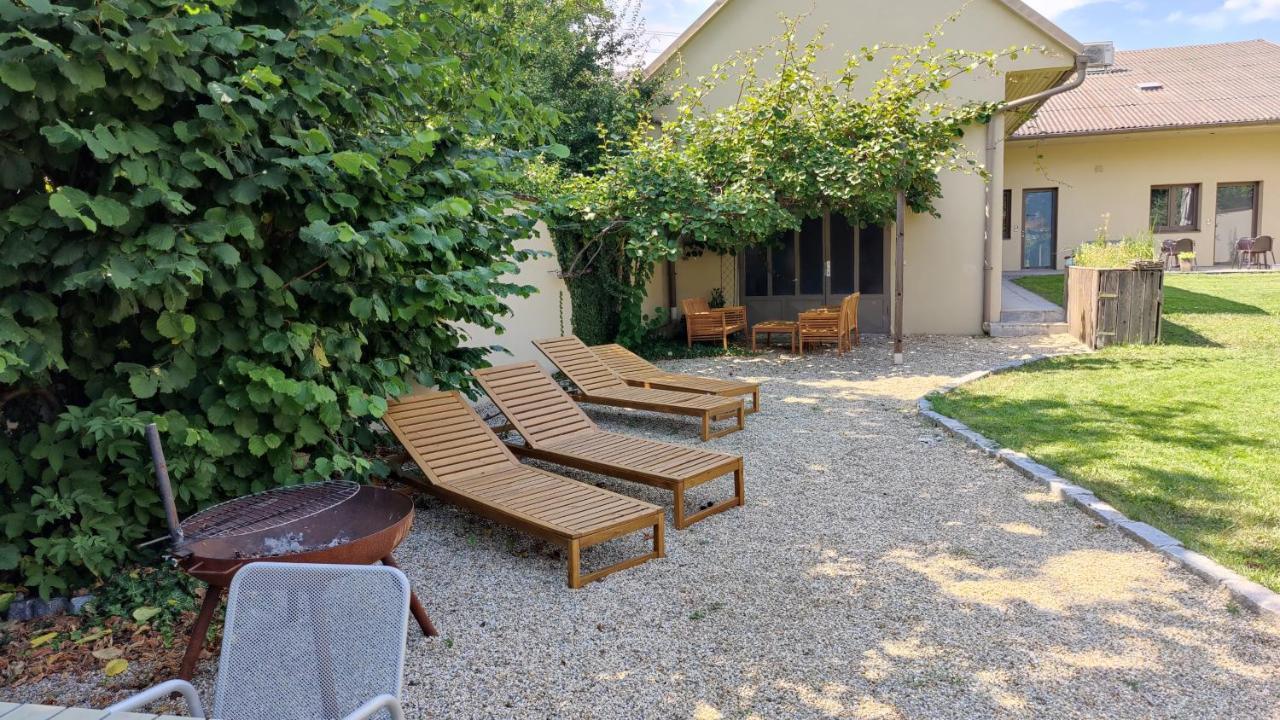 Sabines Apartments Ferienwohnungen Frauenkirchen Εξωτερικό φωτογραφία