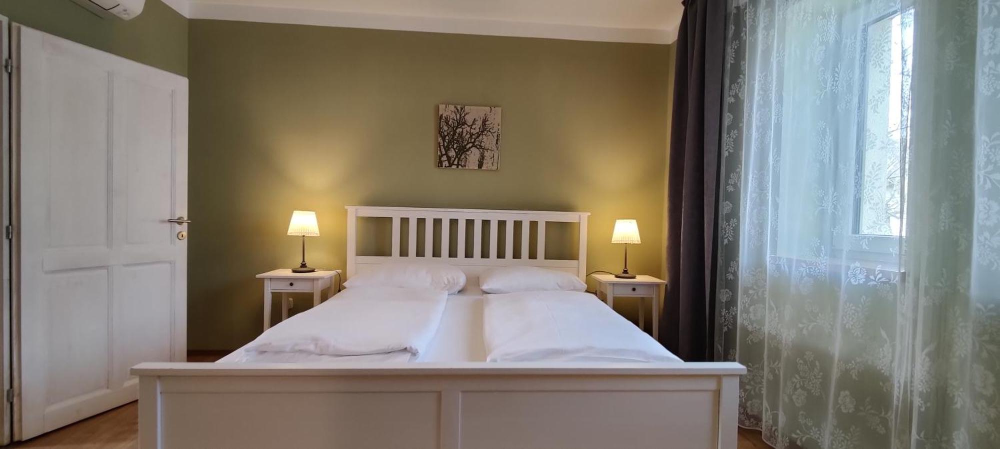 Sabines Apartments Ferienwohnungen Frauenkirchen Εξωτερικό φωτογραφία
